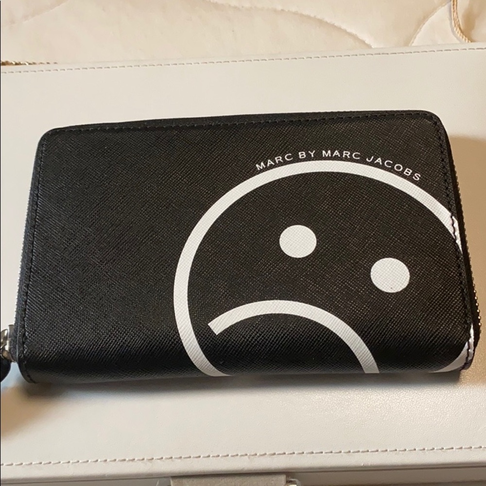 Marc Jacobs wristlet